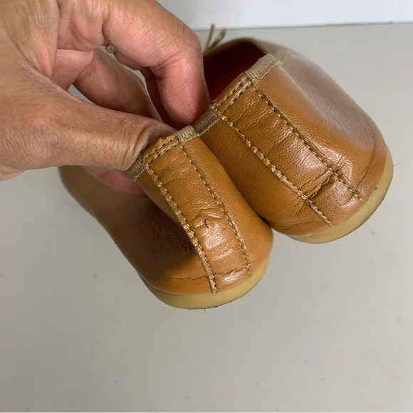 Brown Leather Flats with Bow - Picture 2 of 8